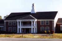 [Photo of Door Prairie Auto Museum]