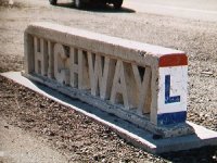 [Photo of a Lincoln Highway Bridge railing]